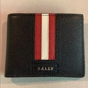 Bally Bevye Wallet NWT, original box, dust cover